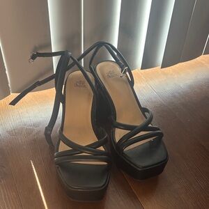 Wild Fable Black Platform Strappy Heels